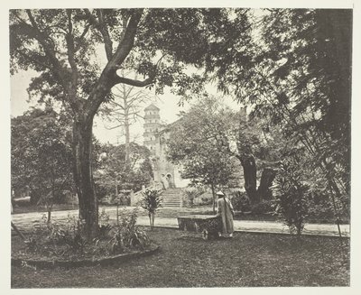 El Yamun Consular Británico, Cantón de John Thomson