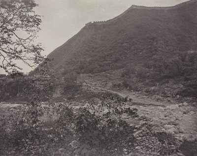 View of the Great Wall, China de John Thomson