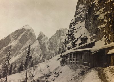 Cuarteles militares en los Alpes de Josef Zohles
