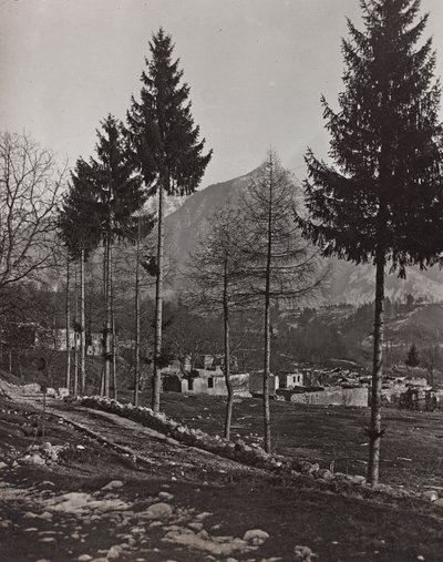 Álbum "Meine weltkriegs - Erinnerungen South-West Front (Carintia, Italia, Tirol del Sur) 31/03/1915-12/11/1918 - Josef Zohles Wien": escombros de Pliczna de Josef Zohles