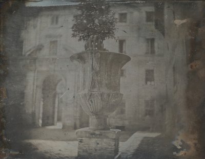 Jarrón, Santa Cecilia en Trastevere, Roma, 1842 de Joseph Philibert Girault De Prangey
