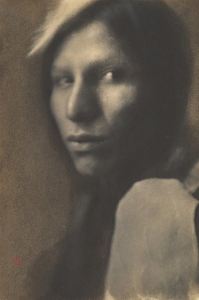 Un jefe sioux [Philip Standing Soldier], 1898 de Joseph Turner Keiley