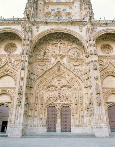 Puerta del Nacimiento de Juan and Rodrigo Gil de Hontanon