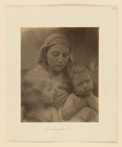 Contemplación de Julia Margaret Cameron