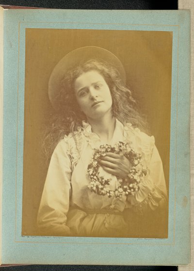 ["Porque voy a ser Reina del Mayo, Madre, voy a ser Reina del Mayo"] de Julia Margaret Cameron