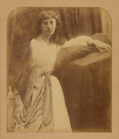 Estudio Pre-Rafaelita de Julia Margaret Cameron