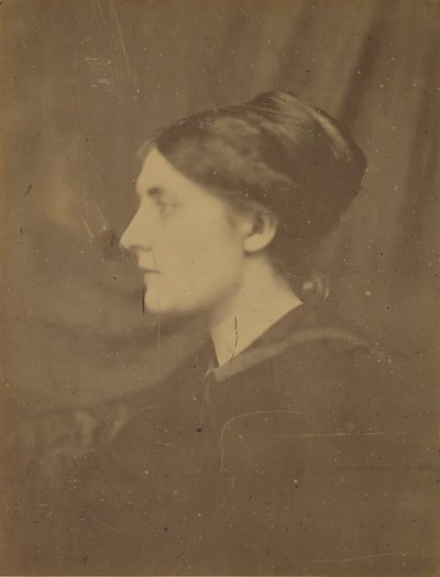 [Mujer no identificada de perfil], 1866-68 de Julia Margaret Cameron