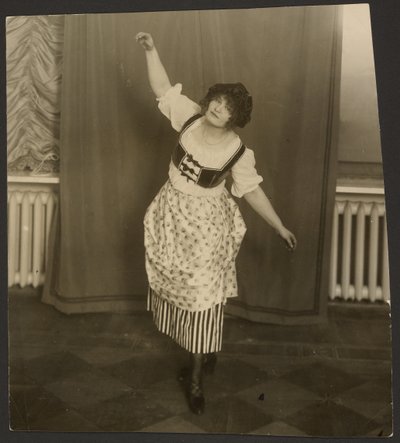 La Srta. Vera Gartang en el ballet "Music Box". de Karl Karlovitz Bulla