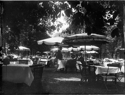 Hyde Park, Ciudad de Westminster, Londres, 27/04/1905 (foto en blanco y negro) de Katherine Jean Macfee