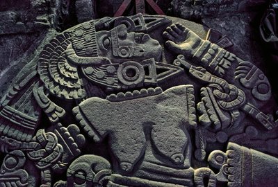 América; arqueología; México; Templo Mayor; Templo Mayor de los Aztecas; Coyolxauqui, 2010 (foto) de Kenneth Garrett