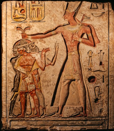 Egipto; Amarna; Faraones del Sol; mm6714; Arqueología; El Museo Egipcio, Ramsés..., 2001 (foto) de Kenneth Garrett