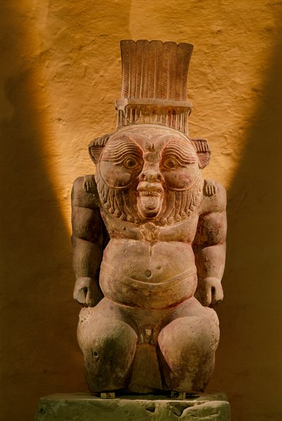 Estatua de piedra caliza del dios Bes, época tardía, 2002 (foto) de Kenneth Garrett