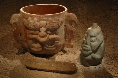 Maya; Murales mayas; San Bartolo; Guatemala; Dr Bill Saturno, 2002 (foto) de Kenneth Garrett