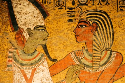 Pintura en la pared norte de la tumba; Osiris; KV 62, Tutankamón y la Edad de Oro de la Pha..., 2003 (foto) de Kenneth Garrett