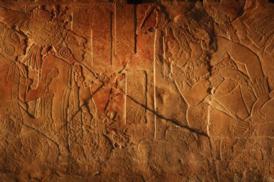 Banco del trono del Templo 19, Palenque, México, talla de Akhal Mo Nab, 2005 (foto) de Kenneth Garrett