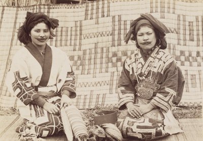 Mujeres Ainu, c.1890s de Kenzô Tamoto