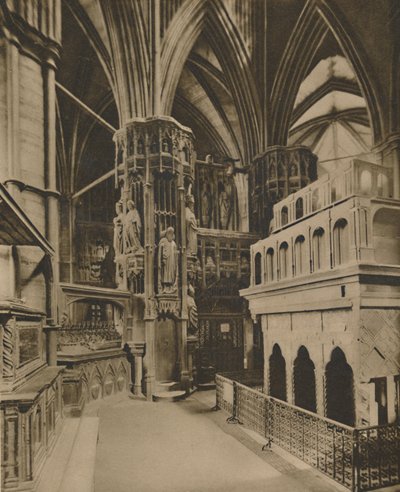 El Santuario de Eduardo el Confesor detrás del Altar Mayor de King