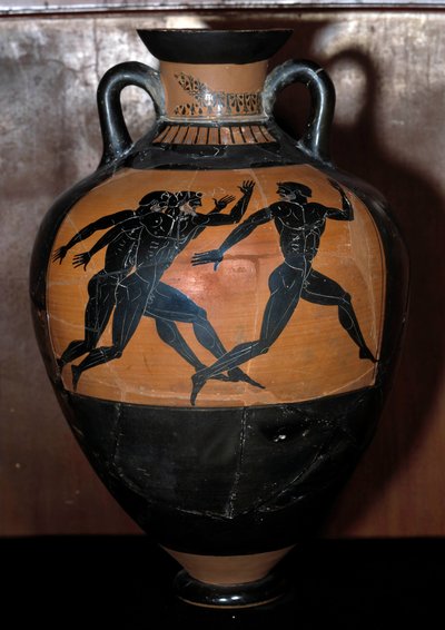 Arte Griego: Ánfora panatenaica de cerámica con figuras negras que representan atletas corriendo de Kleophrades Painter (fl.500 475 BC)