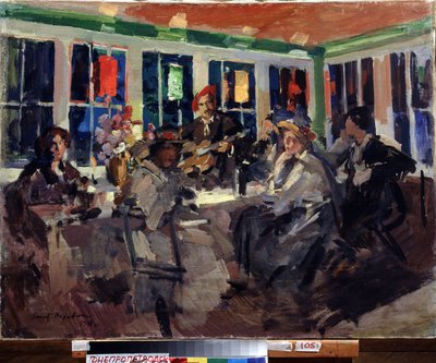 En un café (En un Café). Mujeres sentadas cerca de un mirador, iluminadas con farolillos de colores, acompañadas de un guitarrista. Pintura de Konstantin Alexeyevich Korovin (Constantin Korovin) (1861-1939), óleo sobre lienzo de Konstantin Alekseevich Korovin