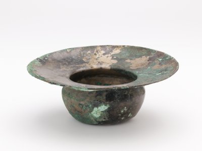 Jarra Leys o escupidera, siglo XII-XIII de Korean School