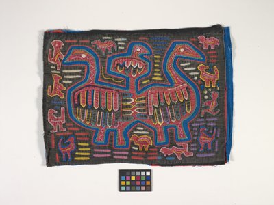 Panel camisero (Mola) (foto) de Kuna Indian Culture