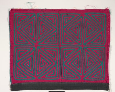 Panel de camisa (mola), c.1950 (algodón aplicado) de Kuna Indian Culture
