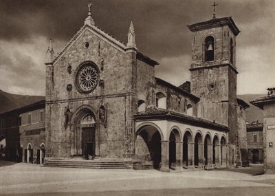 Italia: Norcia, S Benedetto (foto b/n) de Kurt Hielscher
