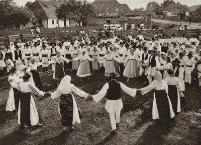 Rumanía: Rusu-Bargaului, Hora (foto en blanco y negro) de Kurt Hielscher