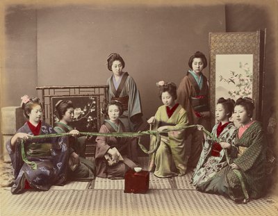 (Konkonchiki) Chica Japonesa Jugando, c.1880 de Kusakabe Kimbei