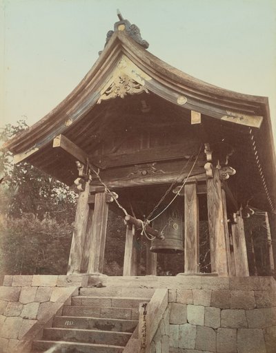 Campana Sambutsude, Nikko de Kusakabe Kimbei