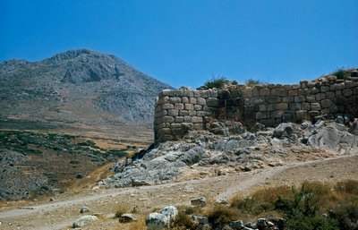 Las murallas de la acrópolis: sitio de la antigua ciudad de Micenas, en el Peloponeso (1500-1100 a.C.) Grecia de Late Helladic Period Mycenaean