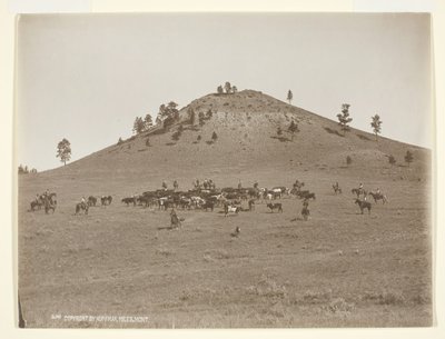 Trabajando un pequeño grupo en las colinas, c. 1900 de Laton Alton Huffman