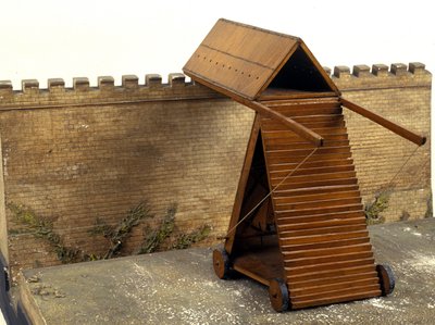 Máquina de asalto de Leonardo da Vinci - Museo de Ciencia y Técnica de Leonardo da Vinci, en Milán de Leonardo da (after) Vinci