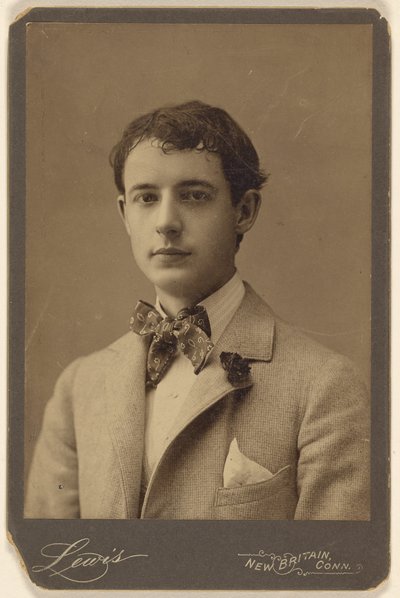 Walter Thomas [joven con pajarita y clavel en la solapa del abrigo] de Lewis