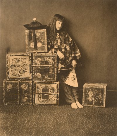 Xie Kitchin como "Un chino" de Lewis Carroll