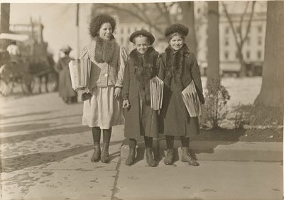 Connecticut Newsgirls (¿Hartford) de Lewis W. Hine