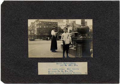 Aaron Seidenbaum, 147 West 60th Street, Ciudad de Nueva York de Lewis Wickes Hine