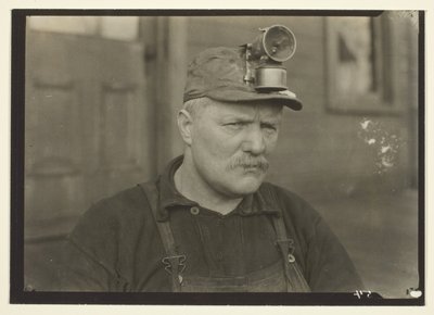 Este hombre, escocés, era llamado el poeta de las minas, Eastern Pennsylvania Coal Mine de Lewis Wickes Hine