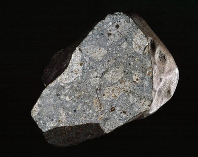 Meteorito encontrado en el Alba, caído en 369 - Museo de Historia Natural, París de Unbekannt Unbekannt