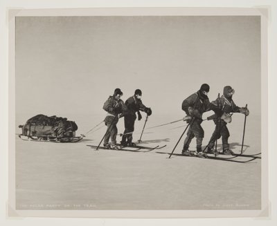 El grupo polar en el sendero de Lieutenant Henry Robertson Bowers