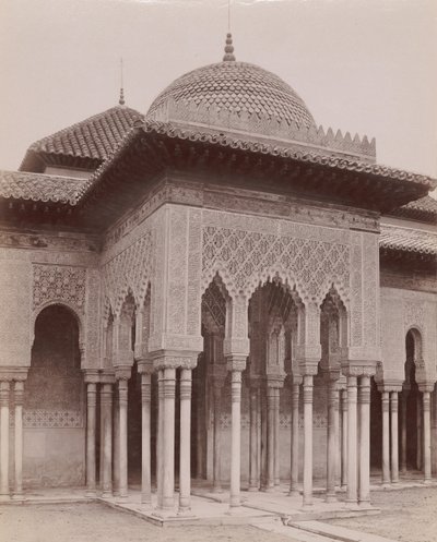 Patio de los Leones, Alhambra, Granada, 1880s-90s de Likely Sebastiano Tassinari.