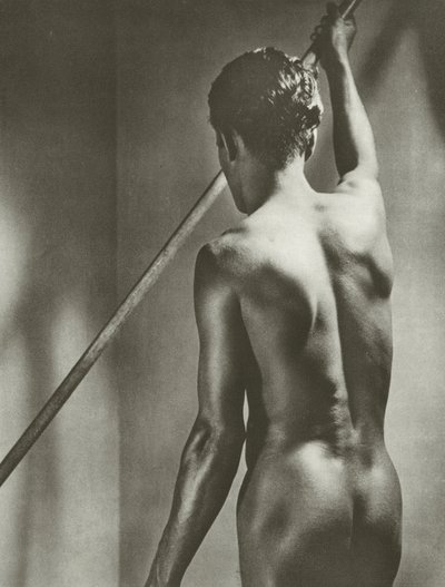 Torso de Raman (foto en blanco y negro) de Lionel Wendt