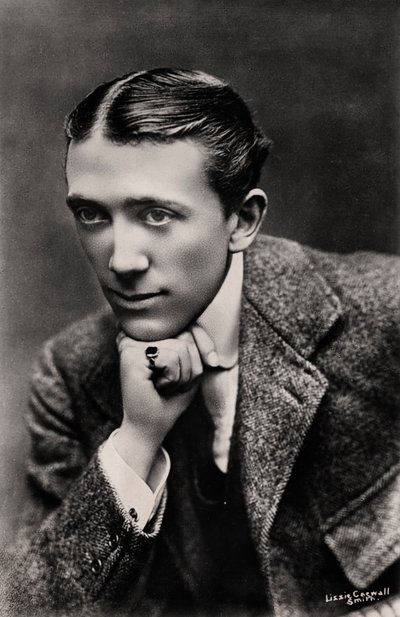 Gerald Du Maurier 1873-1934, actor y director de teatro inglés, principios del siglo XX de Lizzie Caswall Smith