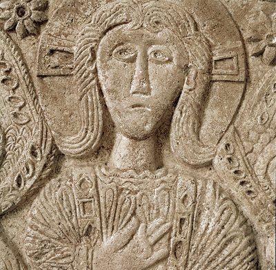 Arqueología de la Edad Media. Arte bárbaro de Lombardía: detalle de Cristo, bajorrelieve del altar del Duque Rachis. Escultura, arte lombardo, 737-744. Cividale del Friuli, Museo Cristiano, tesoro de la catedral de Lombard School