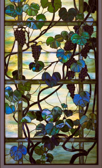Panel de vid con uvas, c.1902-15 de Louis Comfort Tiffany