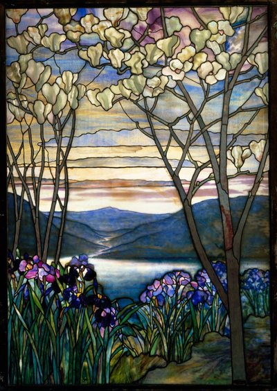 Magnolias e Iris, c.1908 de Louis Comfort Tiffany