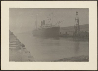 [Barco atracado] de Louis Fleckenstein