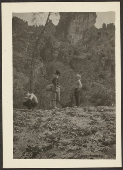 [Figuras en paisaje montañoso] de Louis Fleckenstein