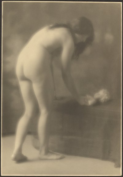 Desnudo con muñeca de Louis Fleckenstein