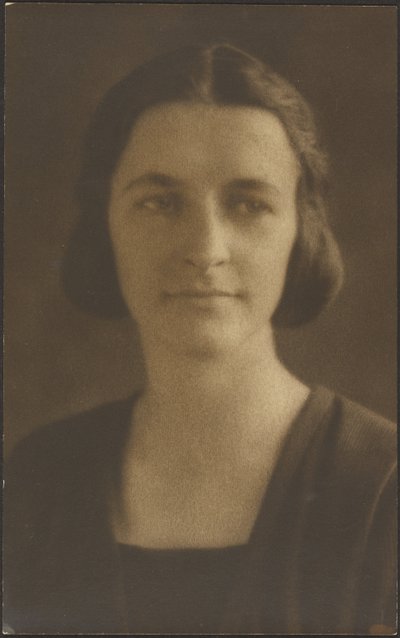 Retrato de una mujer con chaqueta de rayas de Louis Fleckenstein